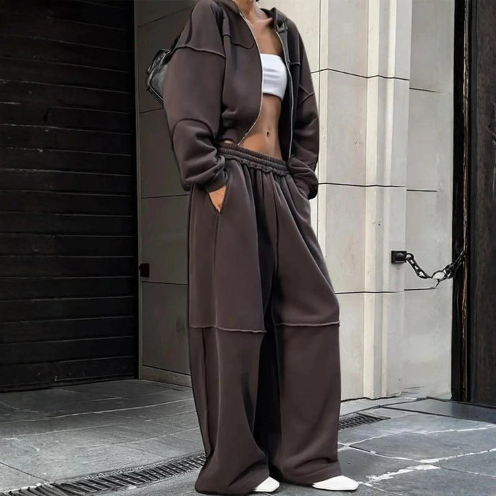 DARA™ - Comfy Zip Up Hooded Sweatshirt and Elastic Waist Pants Set CULT ÉIRE