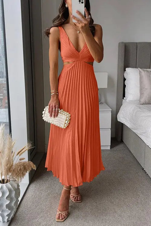 SANNE™ | Elegant Pleated Midi Dress CULT ÉIRE