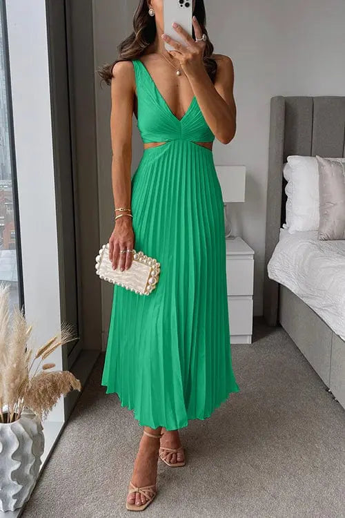 SANNE™ | Elegant Pleated Midi Dress CULT ÉIRE