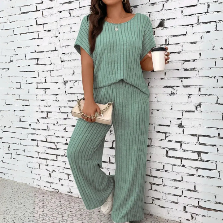WAUNA™ - Casual Plus Size Short Sleeve Top and Pants Set CULT ÉIRE