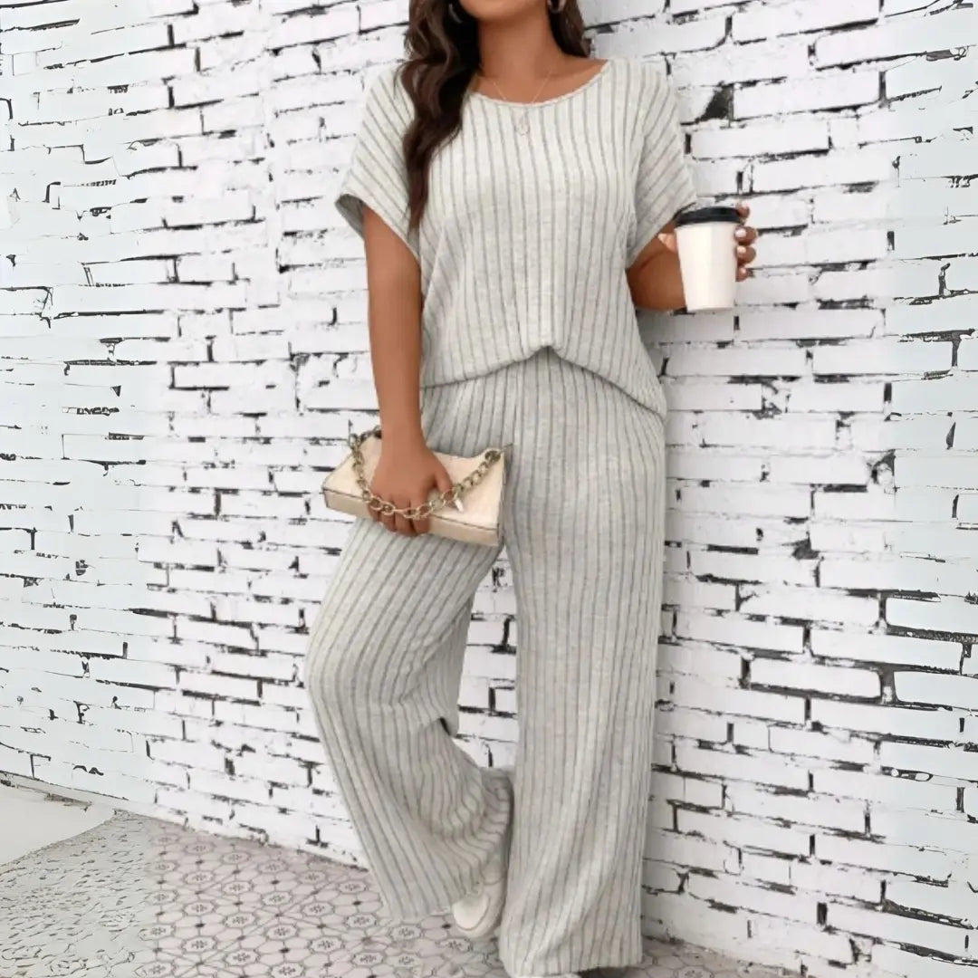 WAUNA™ - Casual Plus Size Short Sleeve Top and Pants Set CULT ÉIRE