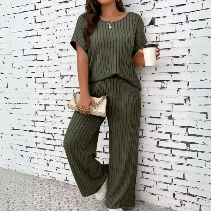 WAUNA™ - Casual Plus Size Short Sleeve Top and Pants Set CULT ÉIRE