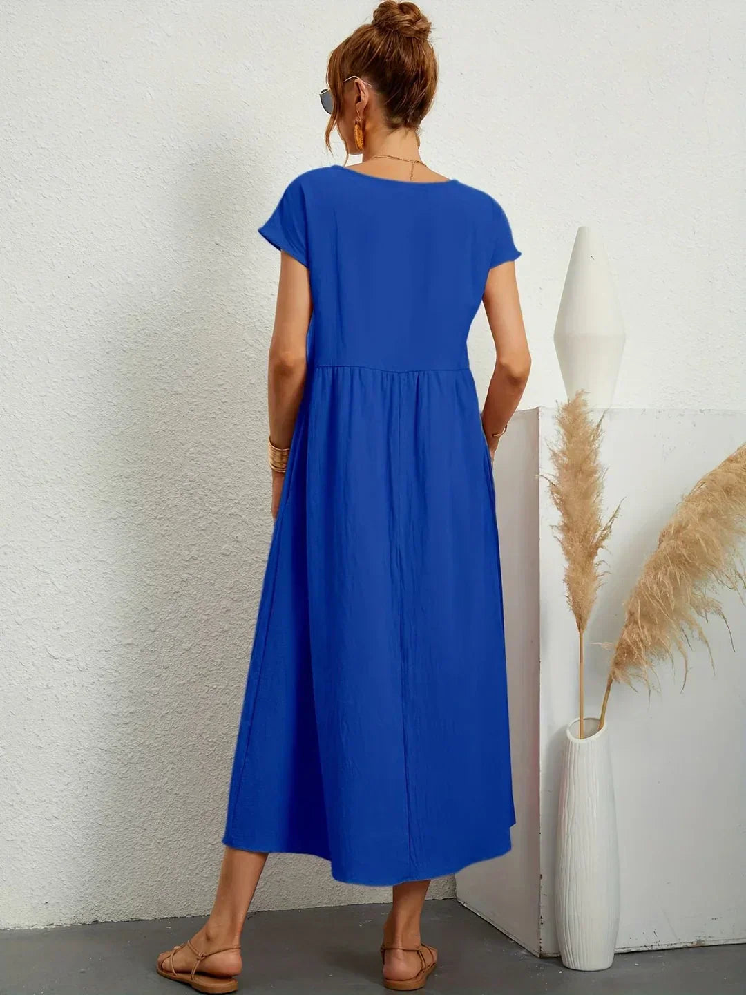 GABRIELLE™ — A Flowing Midi Dress with Timeless Elegance CULTÉIRE DUBLIN
