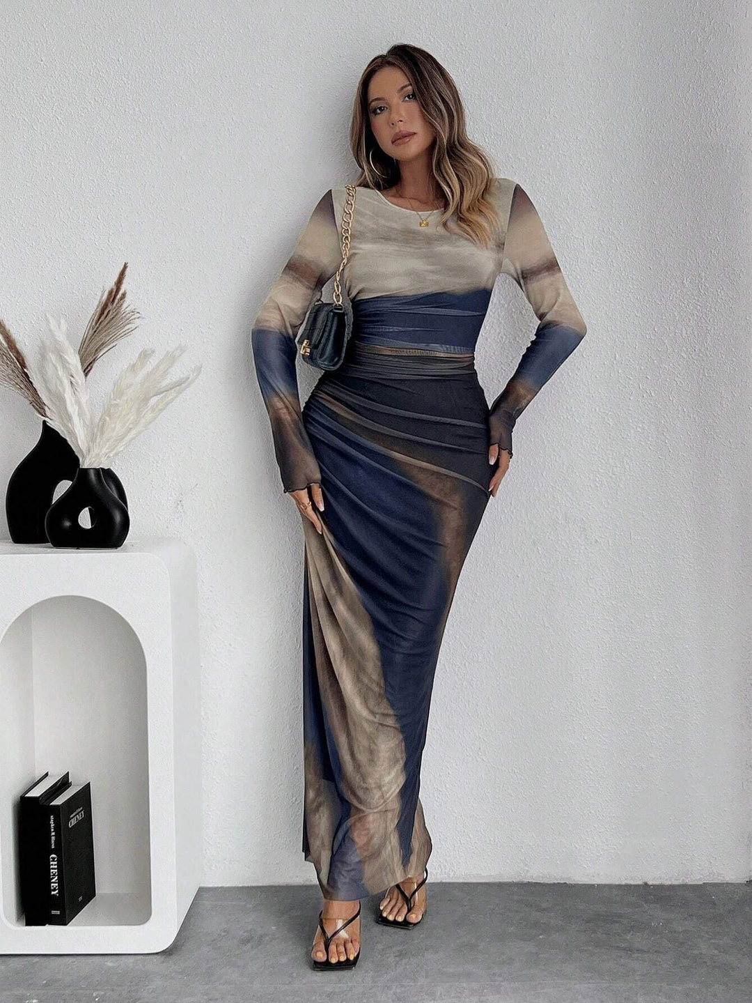 JULIA™ - Comfy Printed Long Sleeve Round Neck Bodycon Maxi Dress CULTÉIRE DUBLIN