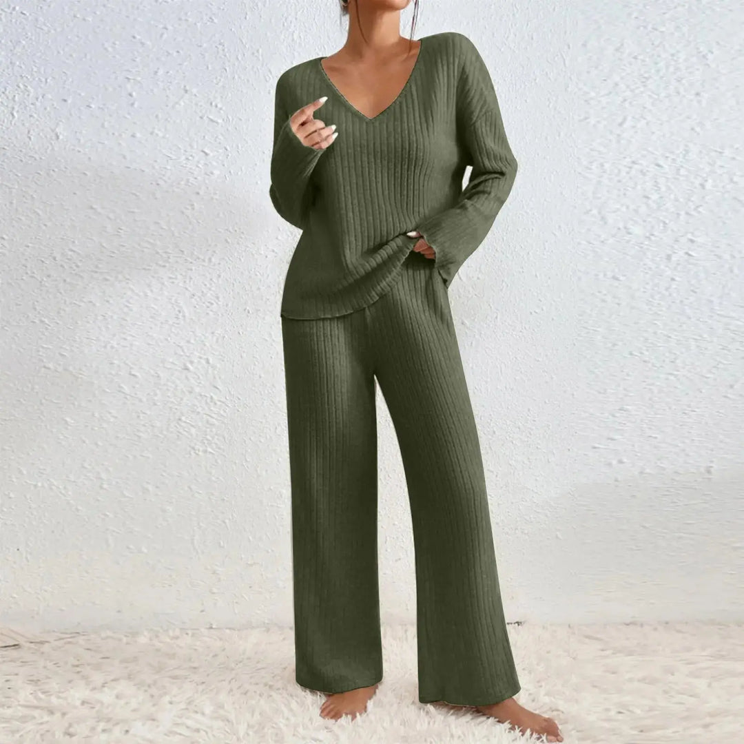 Selvarinnei | Two-piece V-neck Set CULT ÉIRE