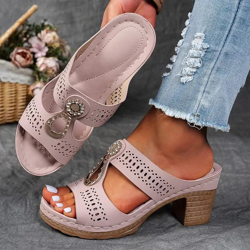 FAITH | Chic And Comfortable Orthopedic Sandals CULT ÉIRE