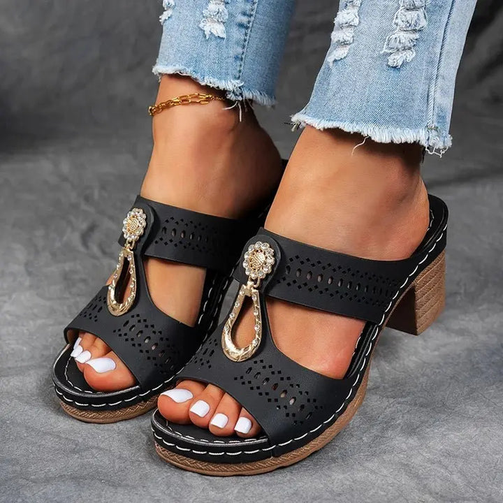 FAITH | Chic And Comfortable Orthopedic Sandals CULT ÉIRE