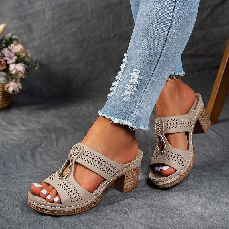 FAITH | Chic And Comfortable Orthopedic Sandals CULT ÉIRE