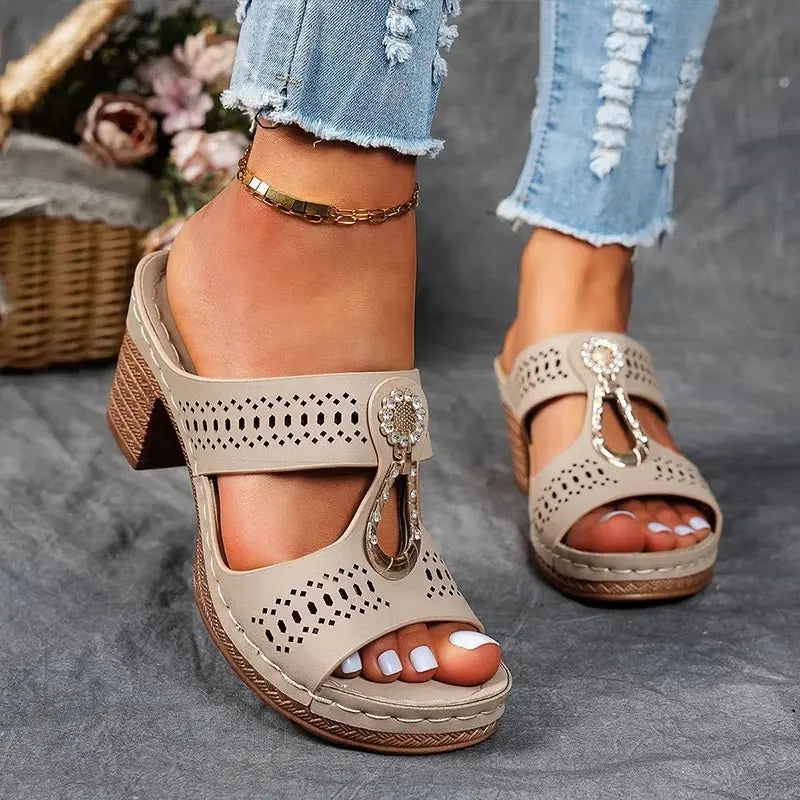 FAITH | Chic And Comfortable Orthopedic Sandals CULT ÉIRE